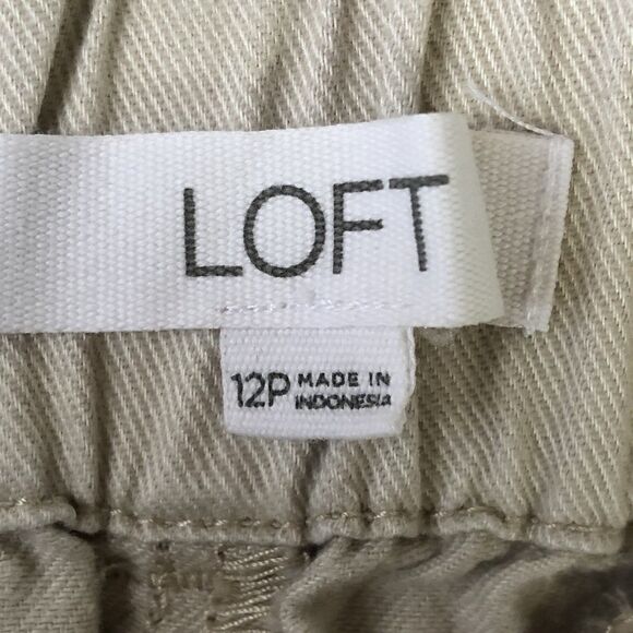 Loft Women’s High Rise Paper Bag Cropped Pants Beige/ Khaki  Size 12 Petite - Picture 3 of 16